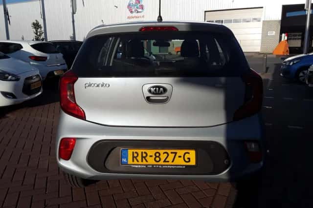 Kia Picanto (2018) thumbnail 5