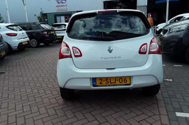 Renault Twingo (2013) thumbnail 5