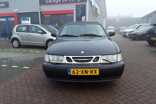 Saab 9-3 (1999) thumbnail 2