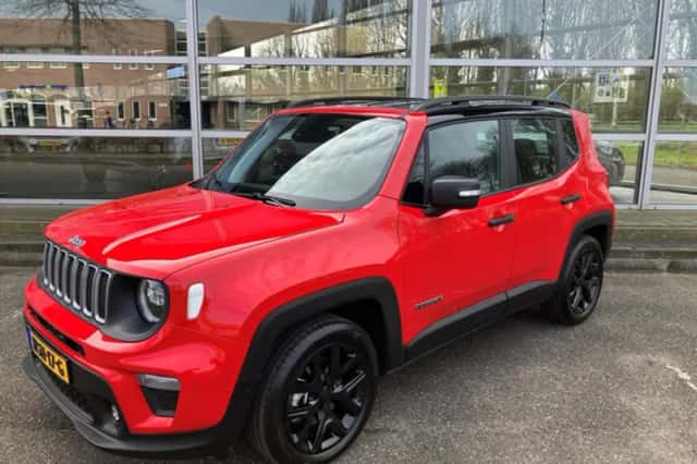 Jeep Renegade (2025) thumbnail 1