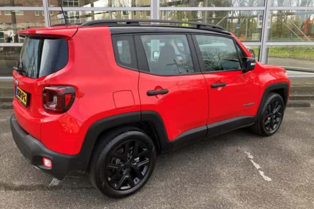 Jeep Renegade (2025) thumbnail 2