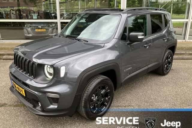 Jeep Renegade (2025) thumbnail 1