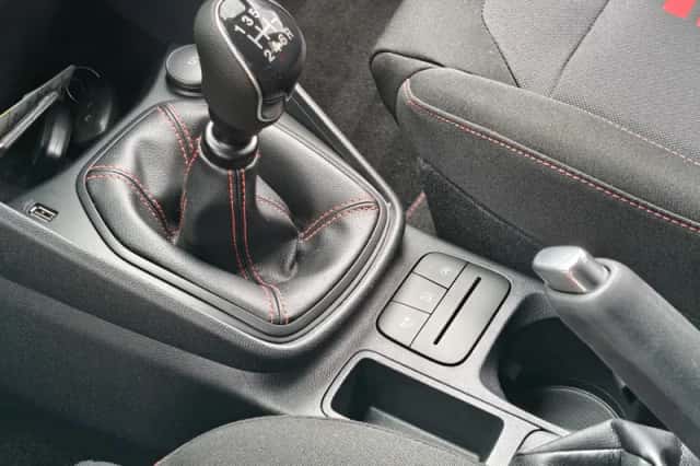 Ford Fiesta (2023) thumbnail 23