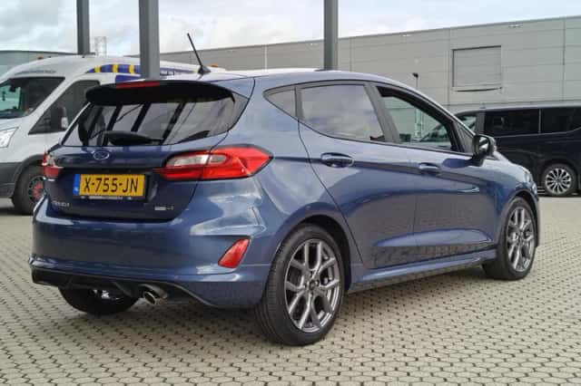 Ford Fiesta (2023) thumbnail 9