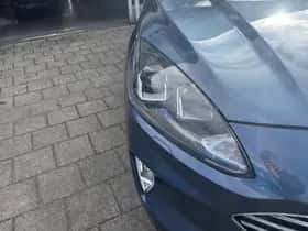 Ford Kuga (2022) thumbnail 3