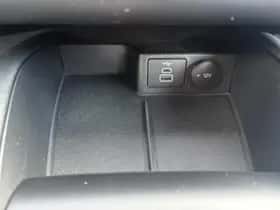 Ford Kuga (2022) thumbnail 10