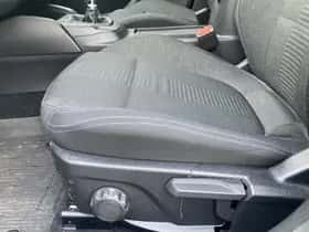 Ford Focus (2021) thumbnail 13