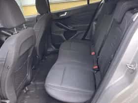 Ford Focus (2021) thumbnail 14