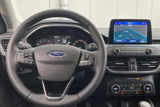 Ford Focus (2021) thumbnail 15