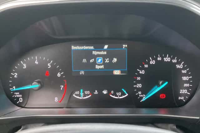 Ford Focus (2021) thumbnail 19