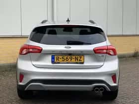 Ford Focus (2021) thumbnail 8