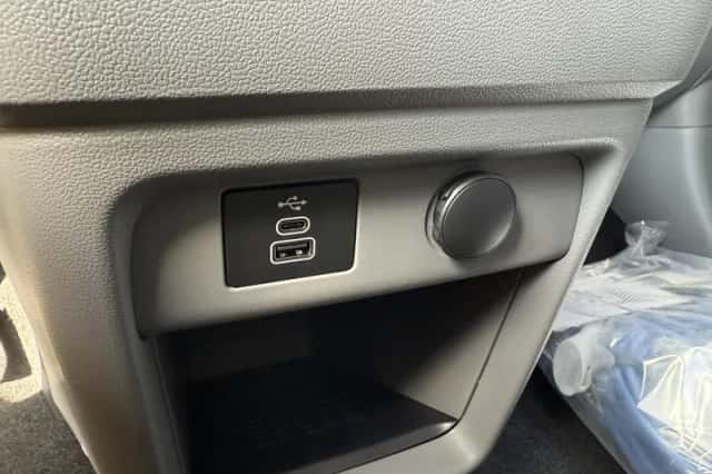 Ford Transit Custom (2026) thumbnail 28