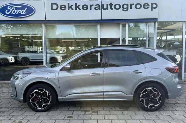 Ford Kuga (2025) thumbnail 3