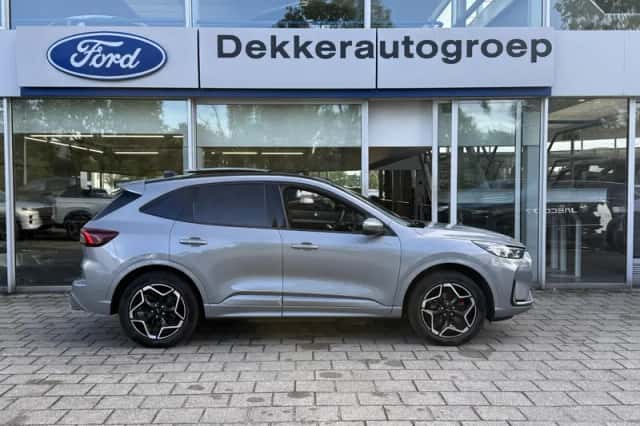 Ford Kuga (2025) thumbnail 6