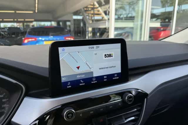 Ford Kuga (2020) thumbnail 17