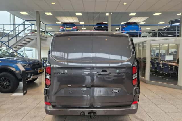 Ford Transit Custom (2024) thumbnail 5