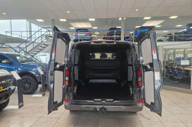 Ford Transit Custom (2024) thumbnail 6