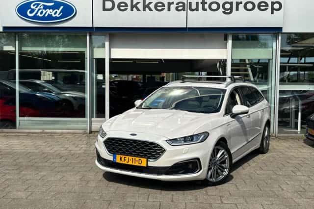 Ford Mondeo (2021) thumbnail 2