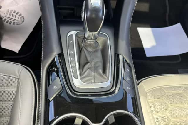Ford Mondeo (2021) thumbnail 19