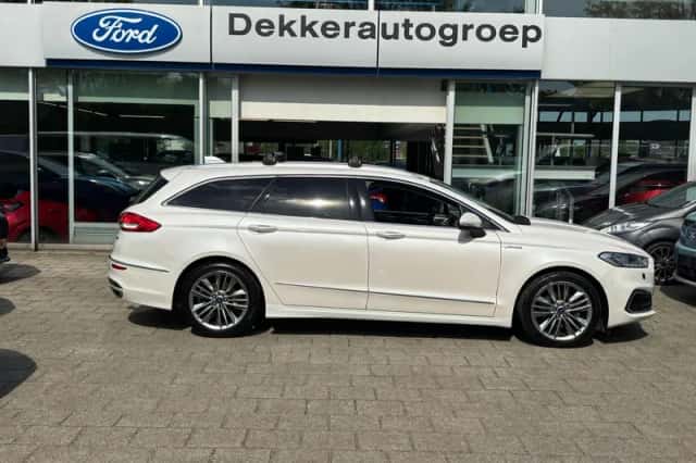 Ford Mondeo (2021) thumbnail 5