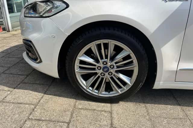 Ford Mondeo (2021) thumbnail 6