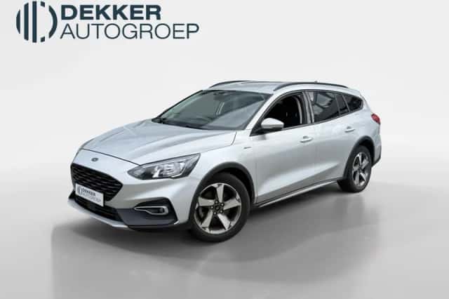Ford Focus (2020) thumbnail 1