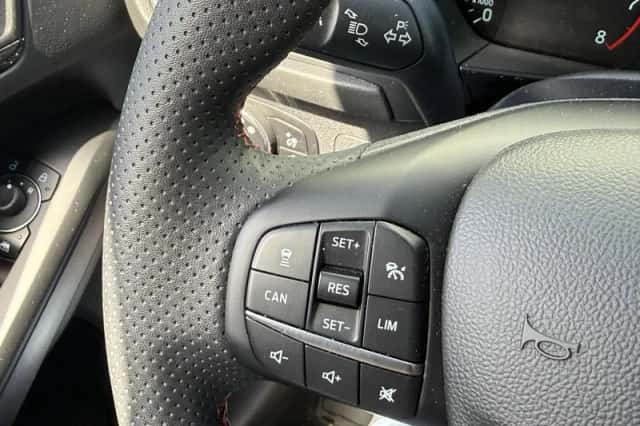 Ford Focus (2024) thumbnail 21
