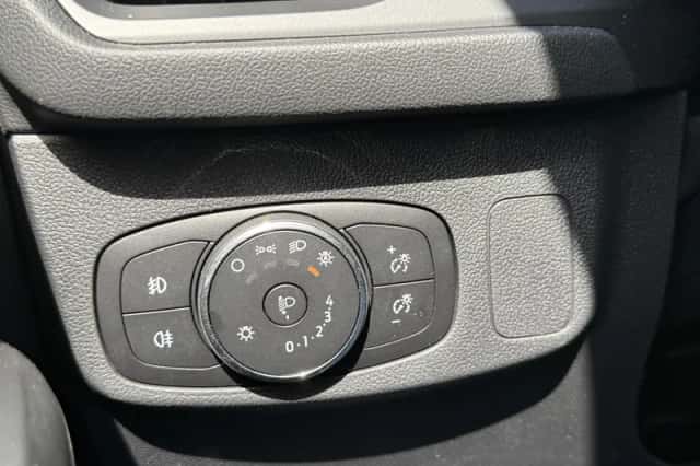 Ford Focus (2024) thumbnail 23