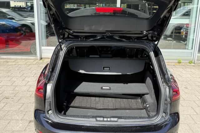 Ford Focus (2024) thumbnail 6