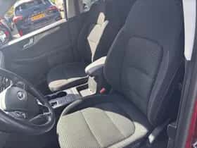 Ford Kuga (2021) thumbnail 14