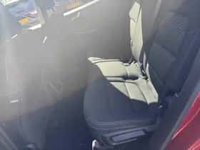 Ford Kuga (2021) thumbnail 16