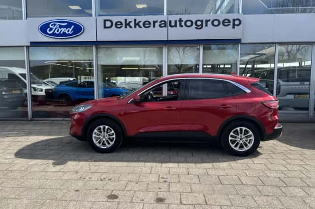 Ford Kuga (2021) thumbnail 17