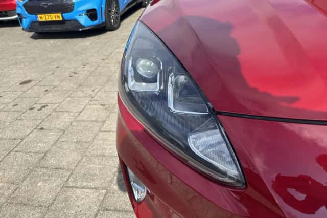 Ford Kuga (2021) thumbnail 19