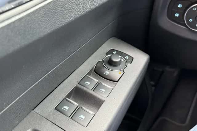 Ford Tourneo Courier (2025) thumbnail 23
