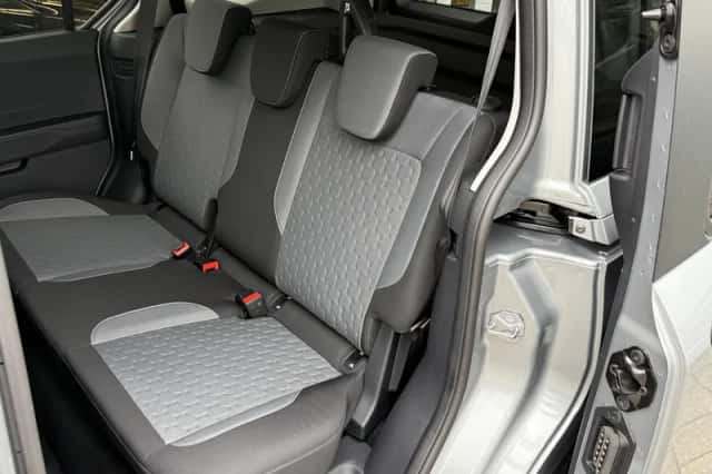 Ford Tourneo Courier (2025) thumbnail 28