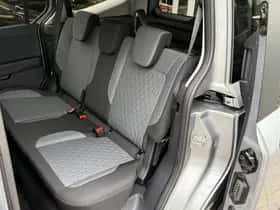 Ford Tourneo Courier (2025) thumbnail 28