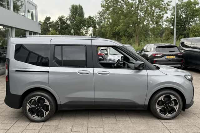Ford Tourneo Courier (2025) thumbnail 5