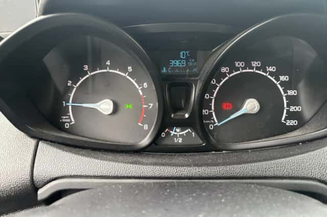 Ford EcoSport (2013) thumbnail 15