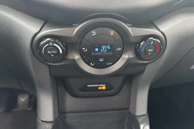 Ford EcoSport (2013) thumbnail 20