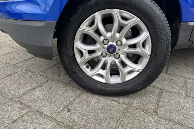 Ford EcoSport (2013) thumbnail 9