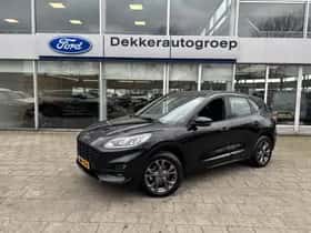 Ford Kuga (2022) thumbnail 2