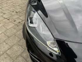 Ford Kuga (2022) thumbnail 3