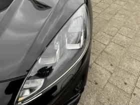 Ford Kuga (2022) thumbnail 4