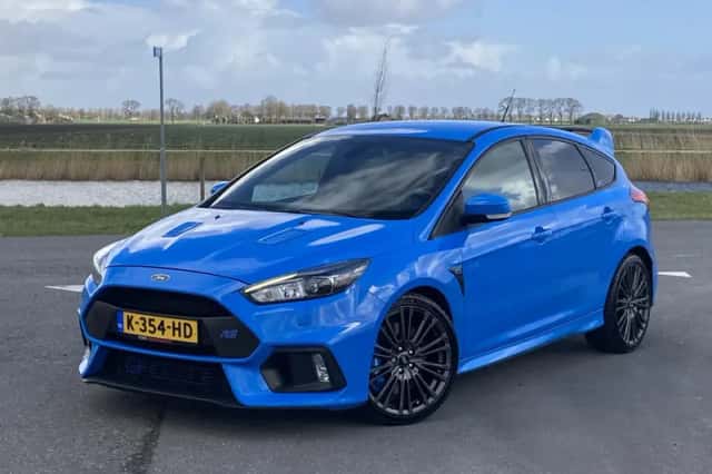 Ford Focus (2016) thumbnail 2