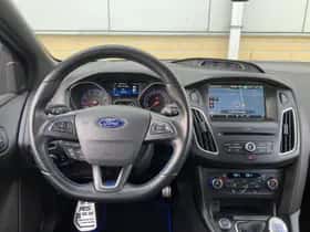 Ford Focus (2016) thumbnail 16