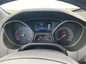 Ford Focus (2016) thumbnail 41