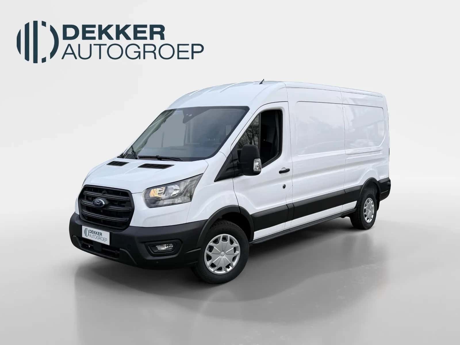 Ford Transit (2024) — foto 1