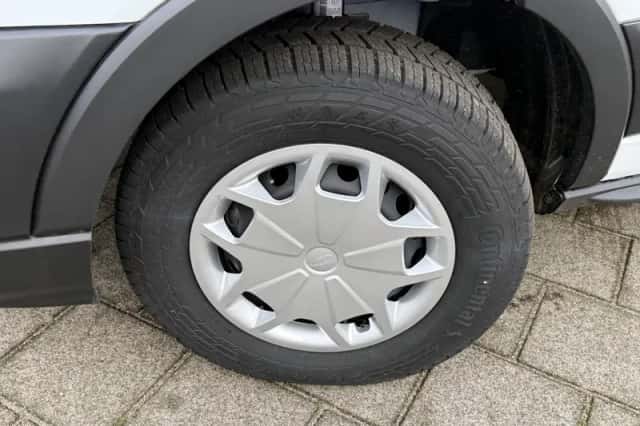 Ford Transit (2024) thumbnail 11