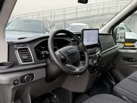Ford Transit (2024) thumbnail 13