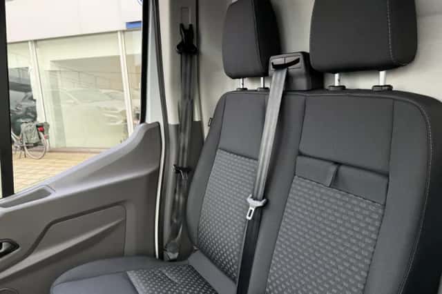 Ford Transit (2024) thumbnail 18